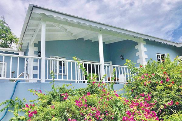 Image No.3-Maison / Villa de 2 chambres à vendre à Cap Estate