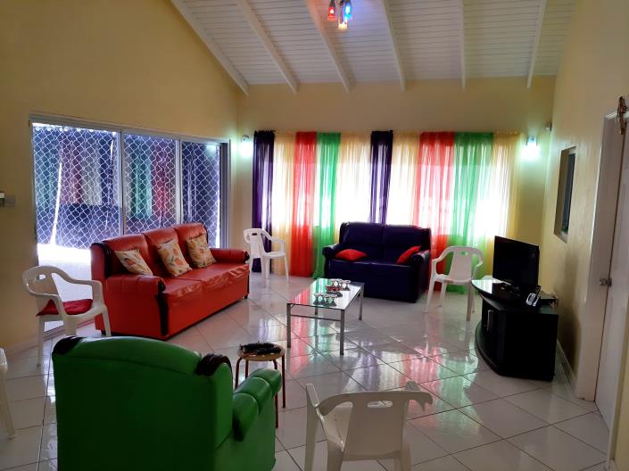 Image No.9-4 Bed House for sale