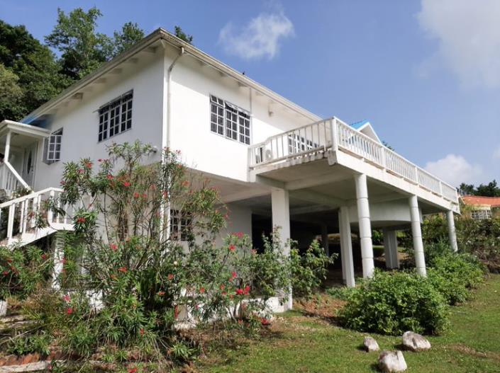 Image No.2-4 Bed House for sale