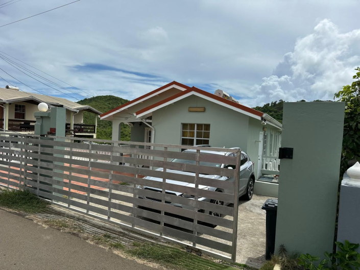 Image No.2-9 Bed House for sale