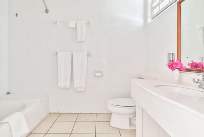 Image No.21-28 Bed Hotel for sale