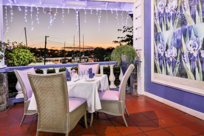 Image No.12-28 Bed Hotel for sale