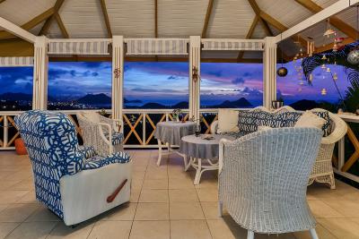 St-Lucia-Homes-Moon-Song-Villa-night-time-view