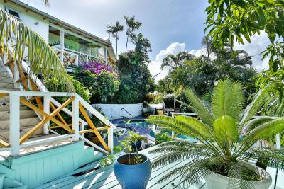 St-Lucia-Homes-Moon-Song-Villa-Outdoor-Pool