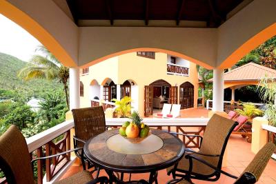 St-Lucia-Homes---Villa-Papillon---Patio