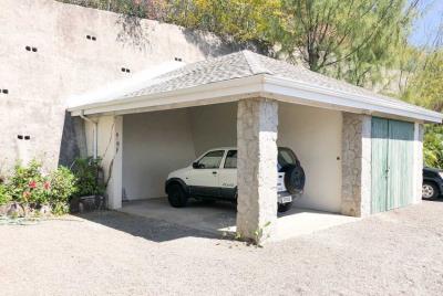St-Lucia-Homes-Zephyr-Hills-Bldg-garage-3-850x570