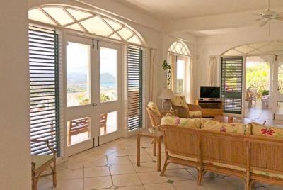St-Lucia-Homes-Zephyr-Hills-Livingroom-view-850x570