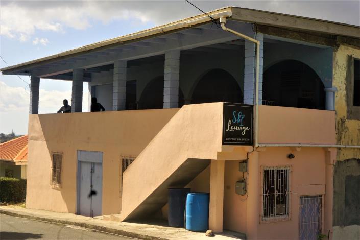 Image No.2-4 Bed Commercial for sale