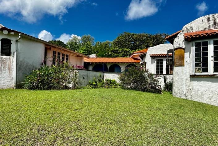 Image No.1-3 Bed House for sale
