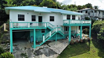 1 - Beausejour, Maison