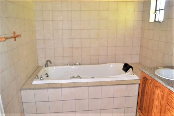 Image No.12-Maison / Villa de 3 chambres à vendre à Marisule