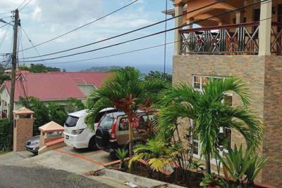 SLHomes-Carielle-Apartment-Home-2-850x570