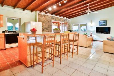 St-Lucia-Homes-Real-Estate-Sea-Star-ALR010-Kitchen-850x570