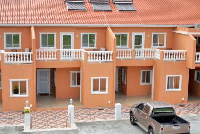 ST-Lucia-Homes-Belle-Vue-Development-building-6-850x570