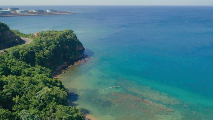 Image No.2-Terre à vendre à Castries