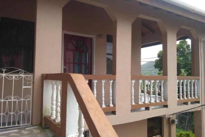 Image No.1-Maison de 7 chambres à vendre à Gros Islet