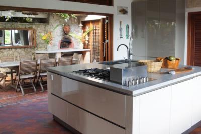 St-Lucia-Homes-Real-Estate-Villa-Susanna-Kitchen-1-850x570