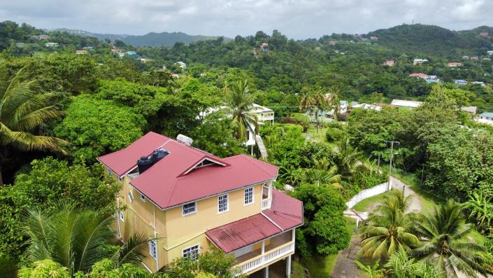 Image No.4-Maison de 5 chambres à vendre à Gros Islet