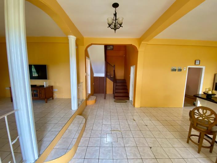 Image No.7-Maison de 5 chambres à vendre à Gros Islet