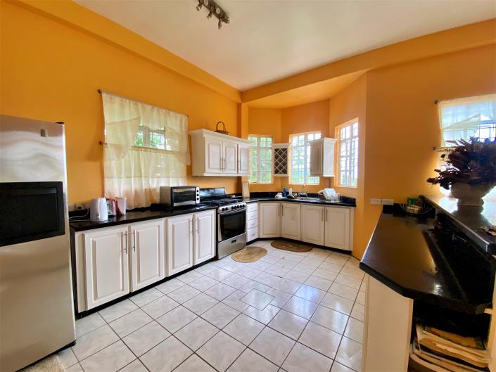 Image No.12-Maison de 5 chambres à vendre à Gros Islet