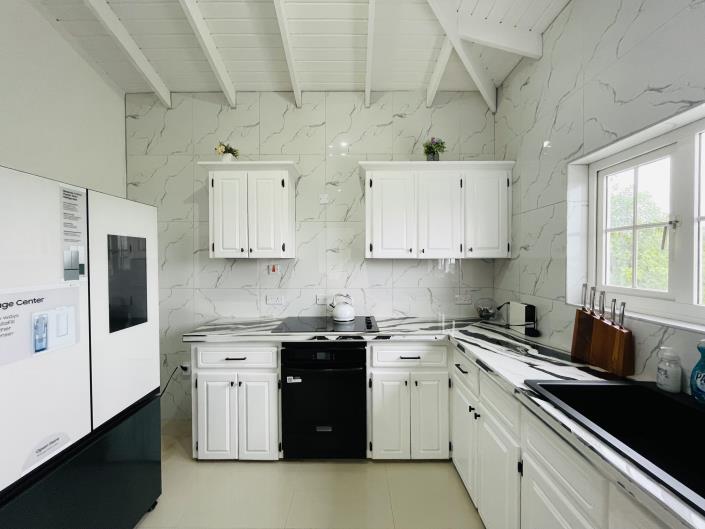 Image No.6-2 Bed Villa for sale