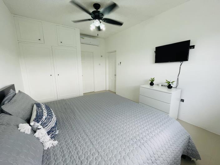 Image No.8-2 Bed Villa for sale