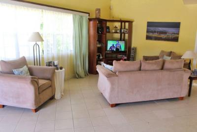 St-Lucia-Homes-Choiseul-Family-Home-Living-Room-850x570