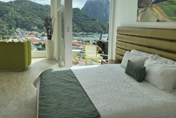 Image No.10-Un hôtel de 20 chambres à vendre à Soufrière