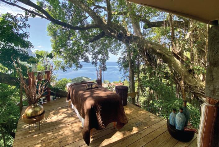 Image No.12-Un hôtel de 20 chambres à vendre à Soufrière