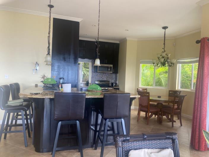 Image No.10-Maison / Villa de 4 chambres à vendre à Marigot Bay