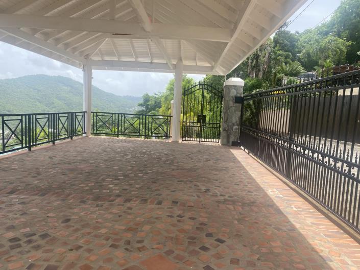 Image No.4-Maison / Villa de 4 chambres à vendre à Marigot Bay