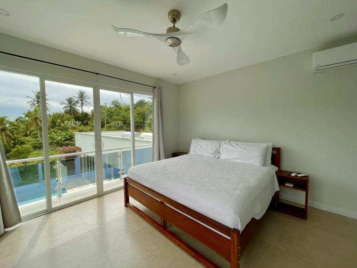 Image No.4-4 Bed Villa for sale