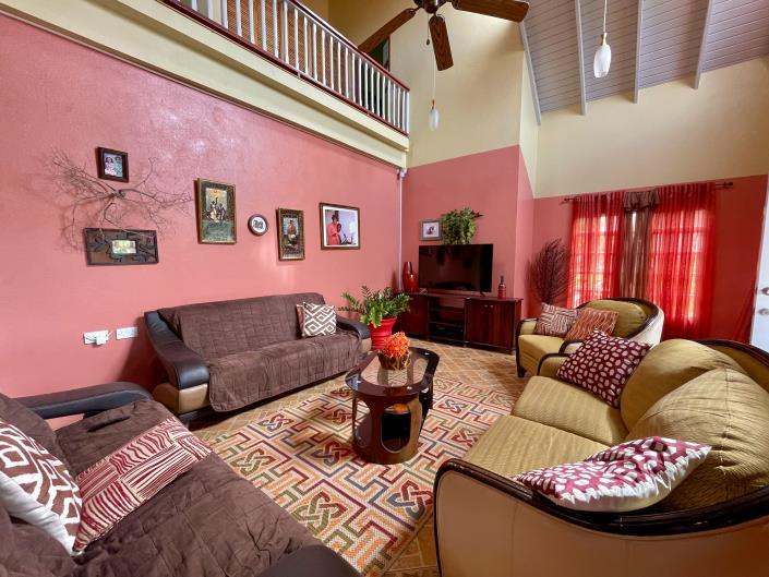 Image No.5-3 Bed House for sale