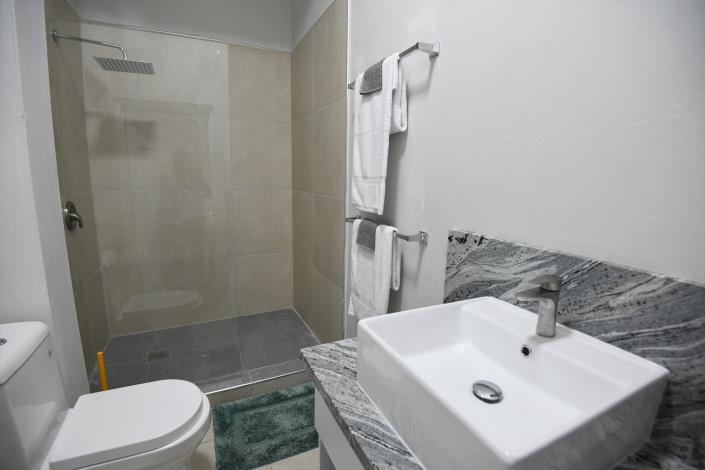 Image No.7-2 Bed Condo for sale