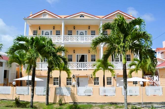 Image No.1-22 Bed Hotel for sale