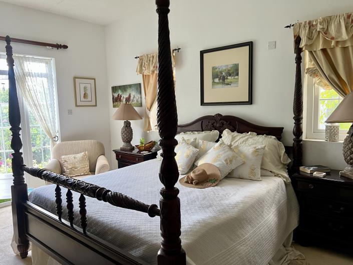 Image No.21-5 Bed House for sale