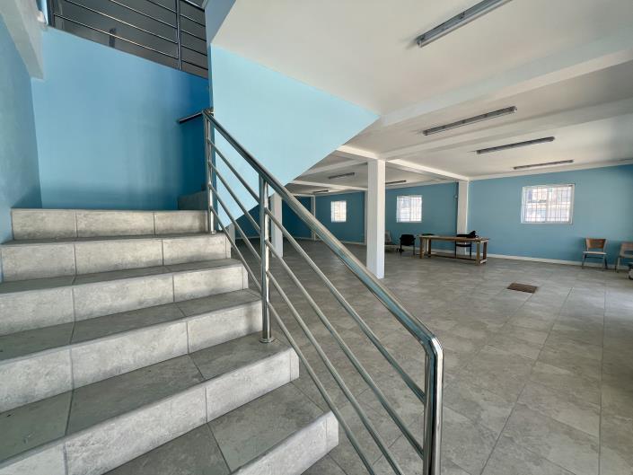 Image No.5-Commercial à vendre à Castries