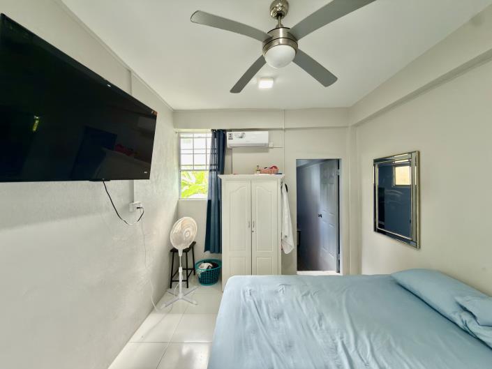 Image No.9-6 Bed House/Villa for sale