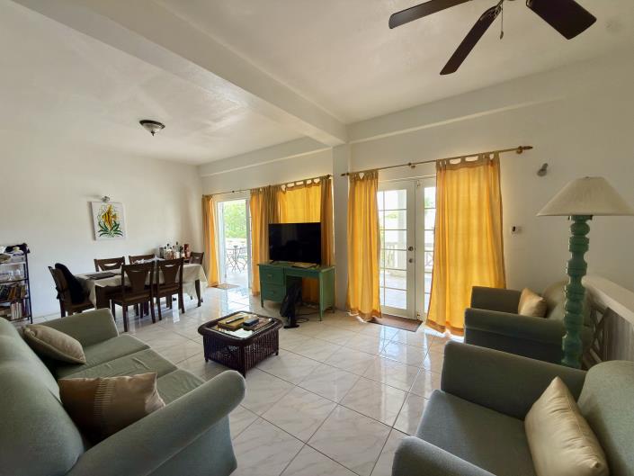 Image No.9-2 Bed House/Villa for sale