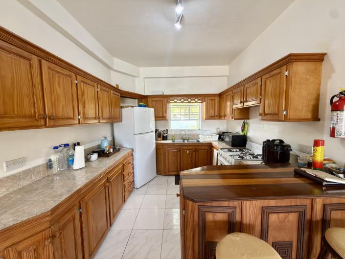 Image No.10-2 Bed House/Villa for sale