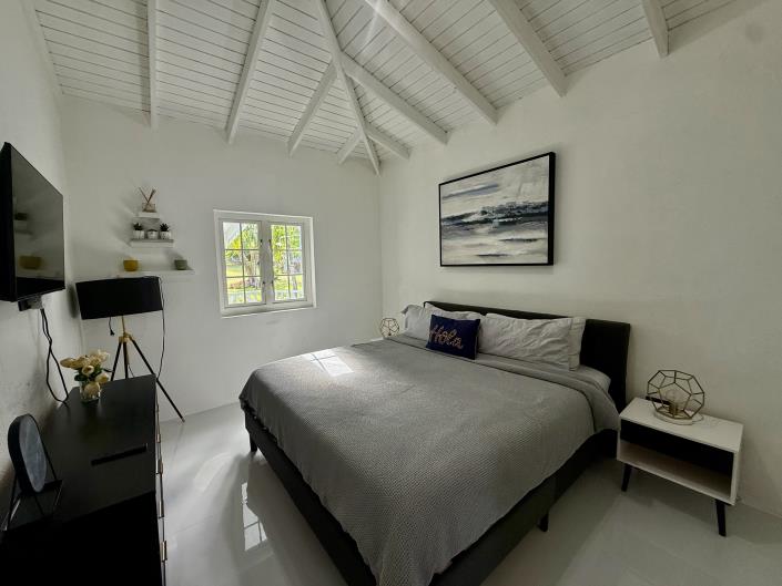 Image No.15-3 Bed Condo for sale