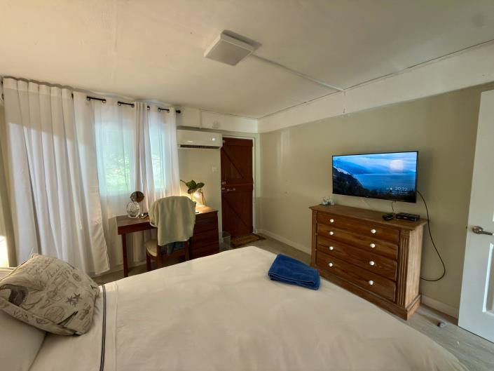 Image No.26-5 Bed House for sale