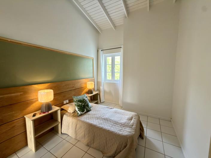 Image No.21-5 Bed House for sale