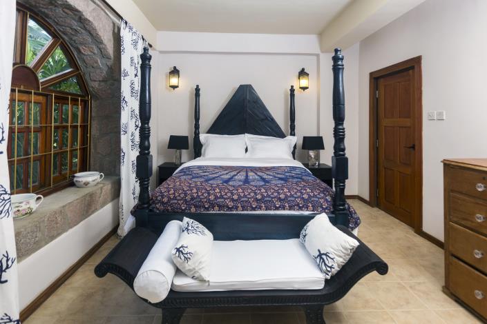 Image No.9-5 Bed House/Villa for sale