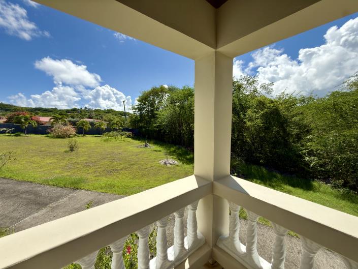 Image No.11-5 Bed House for sale