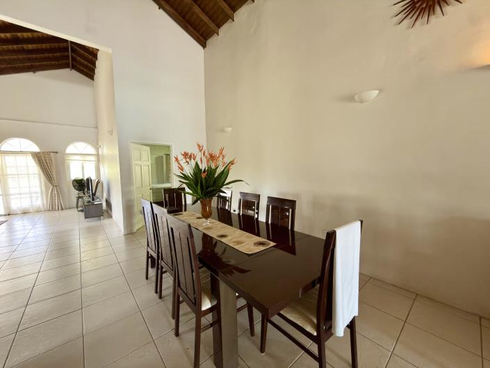 Image No.4-5 Bed House for sale