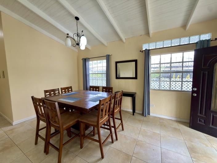 Image No.3-3 Bed House for sale