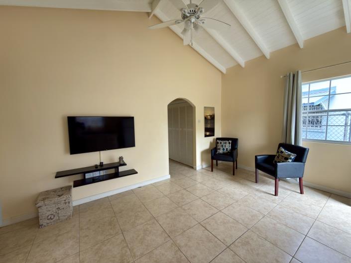 Image No.15-3 Bed House for sale