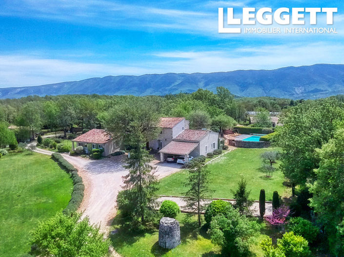 Image No.6-6 Bed House for sale