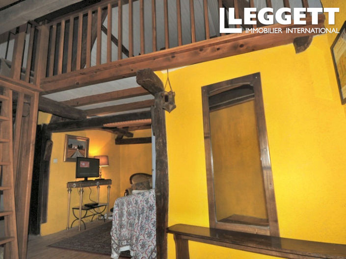 Image No.8-4 Bed House for sale